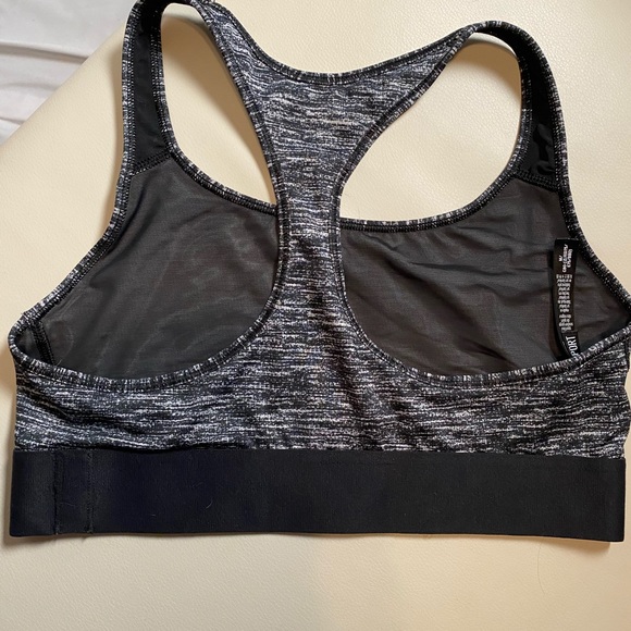 Victoria’s Secret Sport Player Sports Bra - Picture 2 of 4